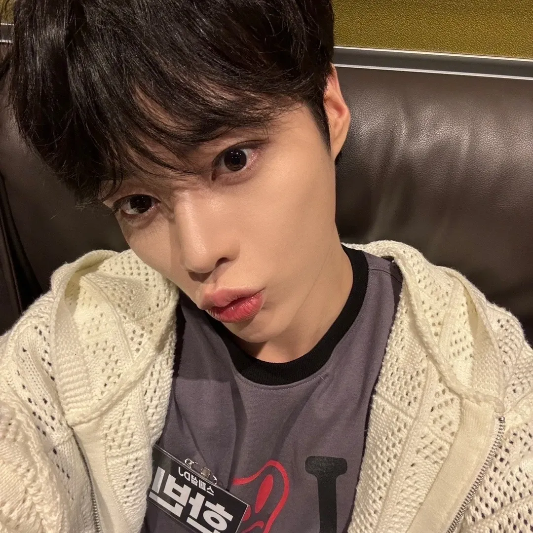 Latest photo of Hanbin (TEMPEST)