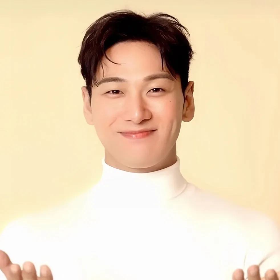백호 최근 활동샷