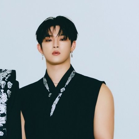 Behind-the-scenes cut of Seoho (ONEUS)