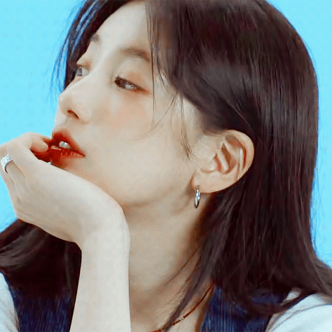 Latest photo of Suzy