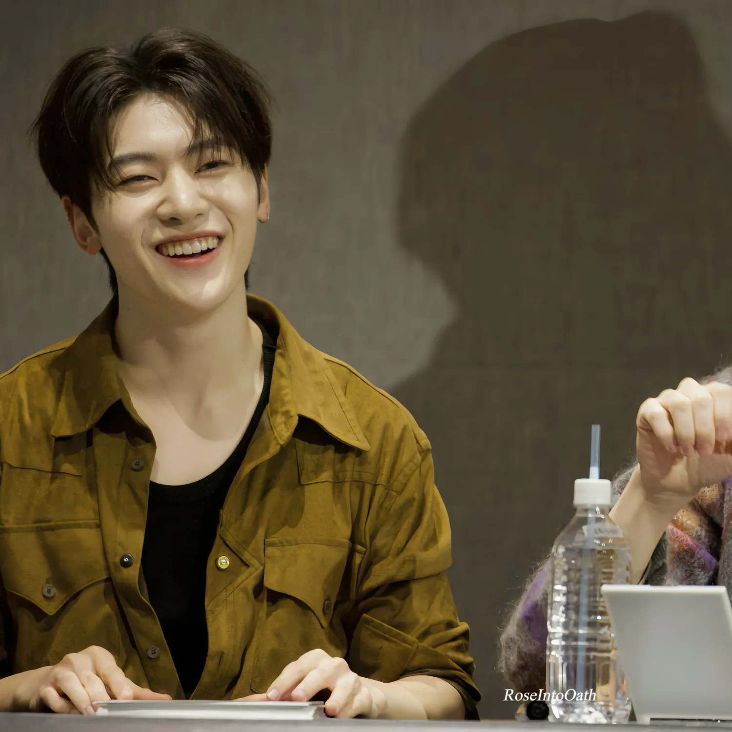 Behind-the-scenes cut of Seok Matthew (ZEROBASEONE)