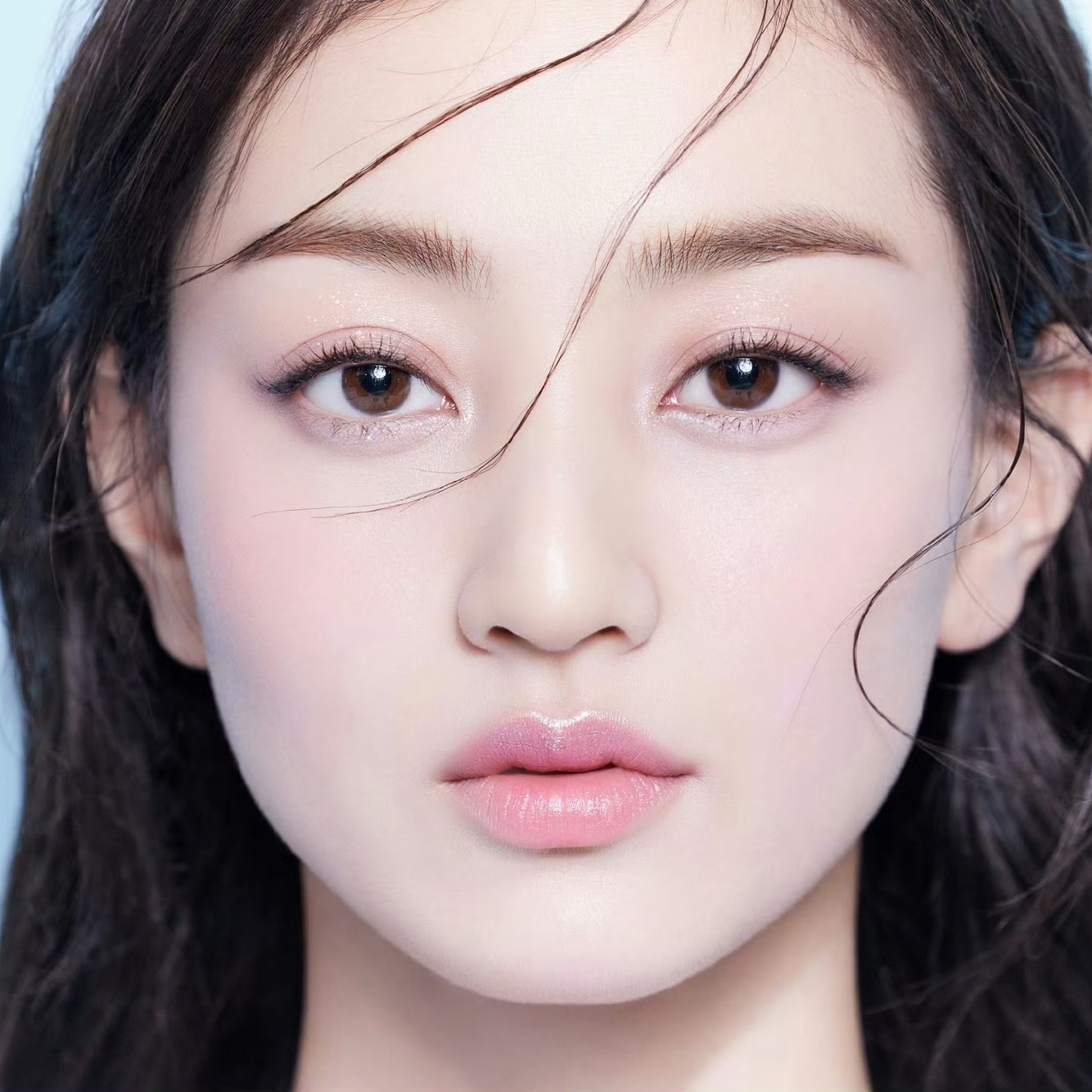 志效 (TWICE)的最新活动照片