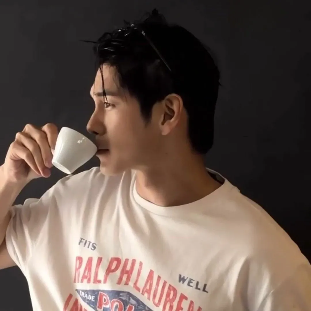 邕聖祐粉絲拍下的瞬間