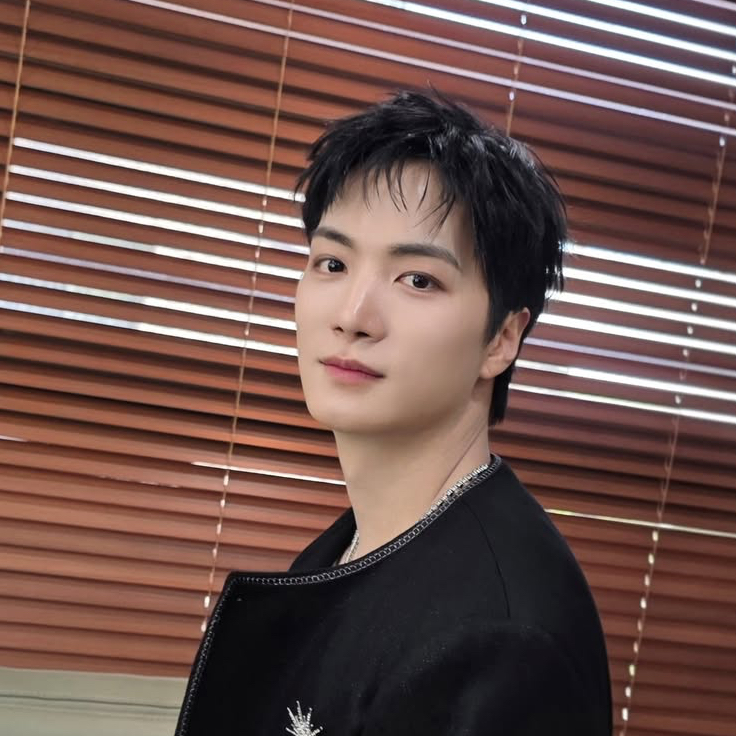 Recent activity shot of Kim Jonghyeon