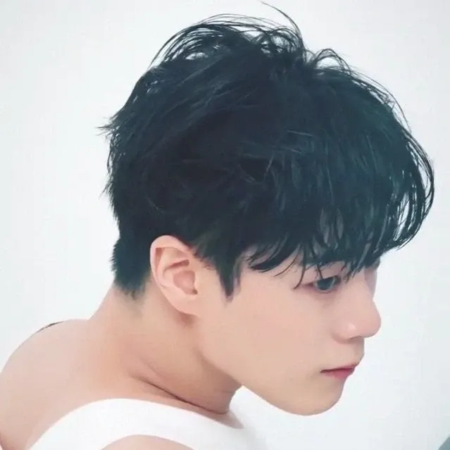 A moment captured by Moonbin (ASTRO)'s fan