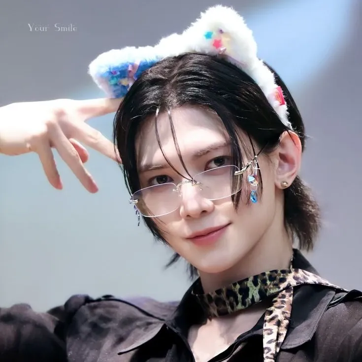 에이티즈의 비하인드 컷