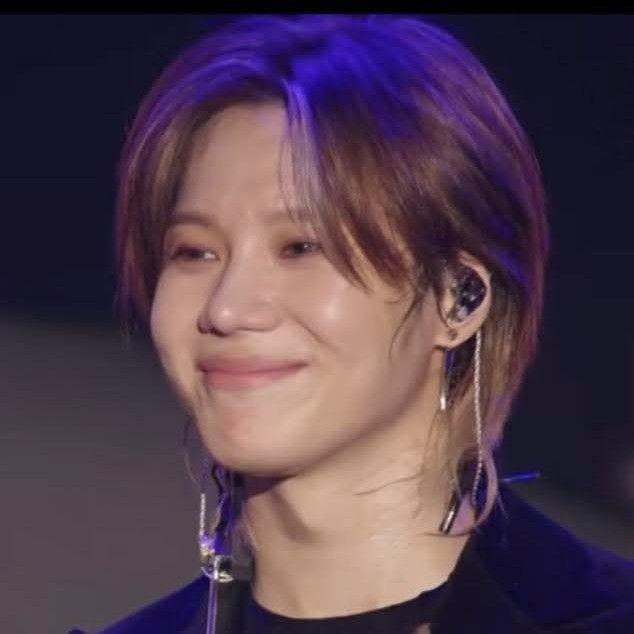 A moment captured by Taemin (SHINee)'s fan