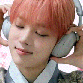 A moment captured by EJ (&TEAM)'s fan