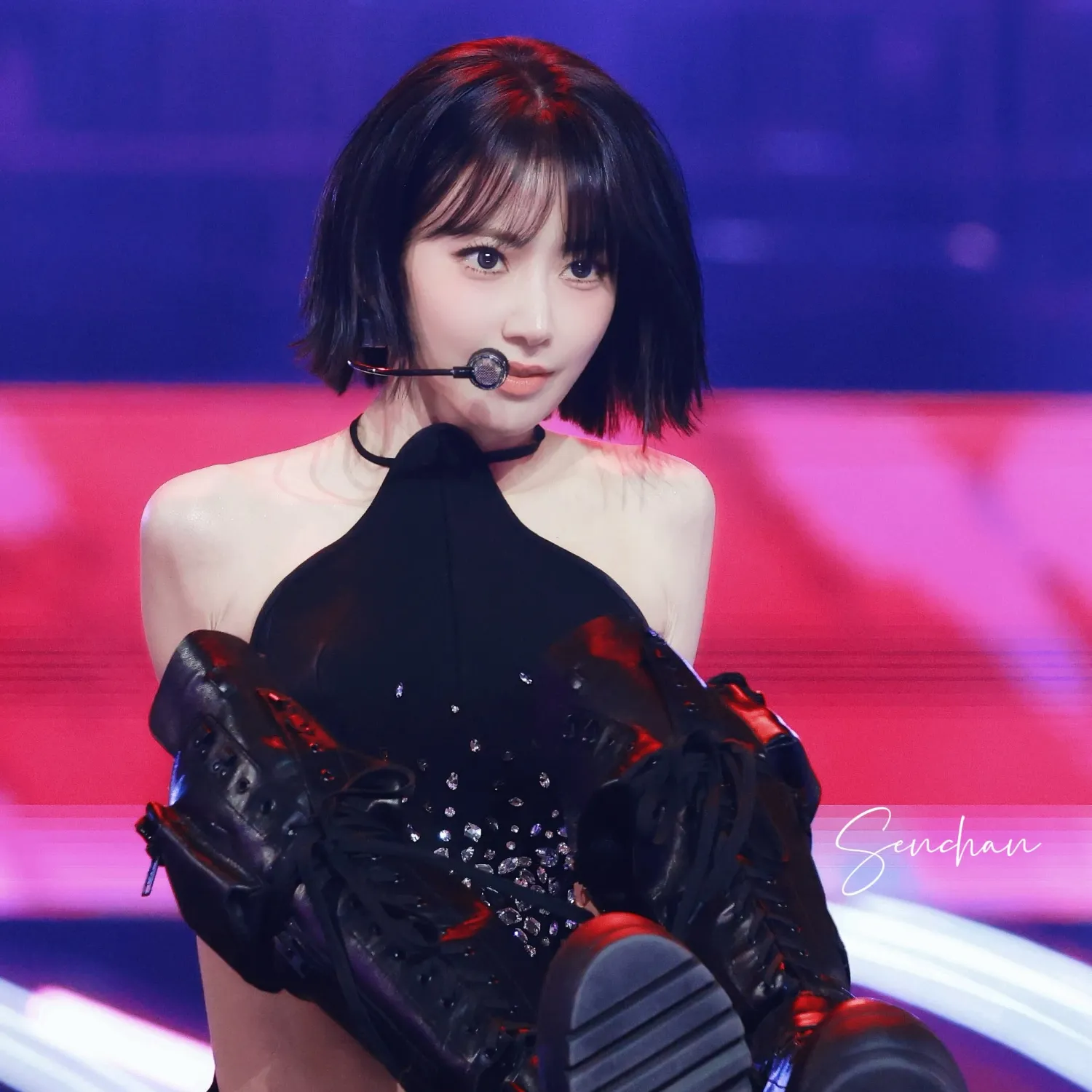 Latest photo of Sakura (LE SSERAFIM)