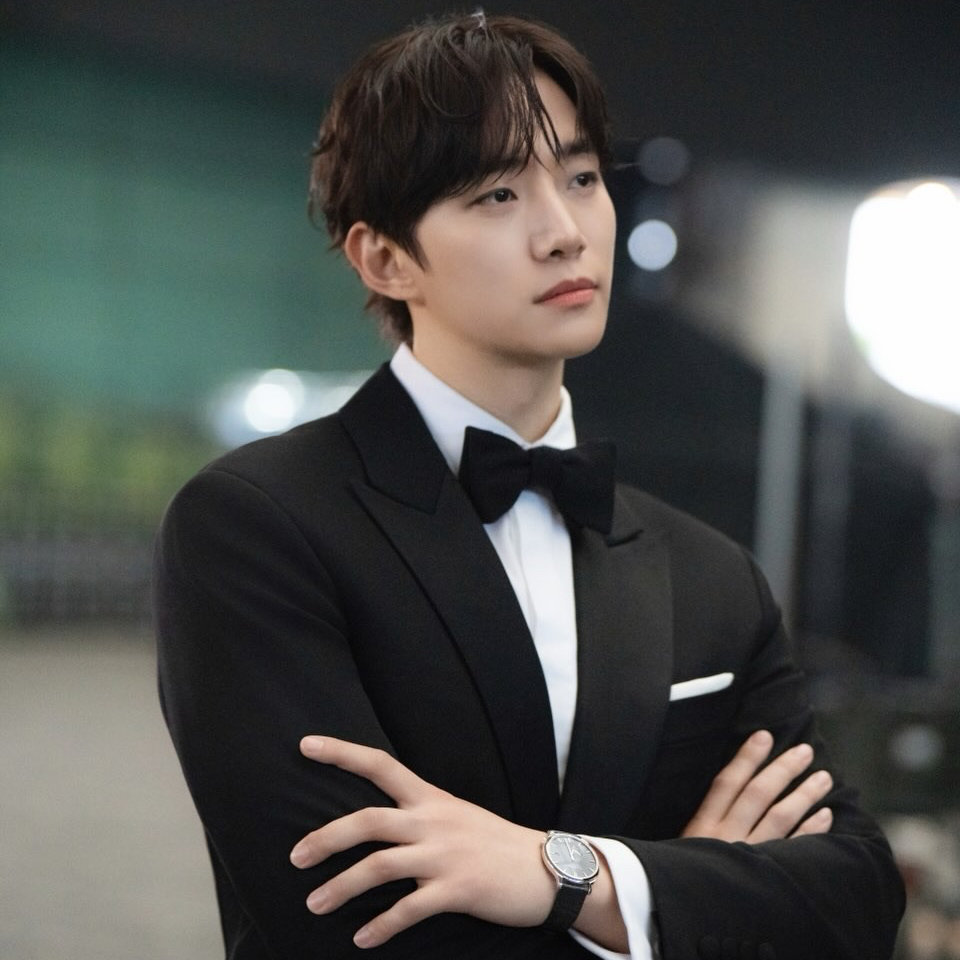 Recent activity shot of Junho (2PM)