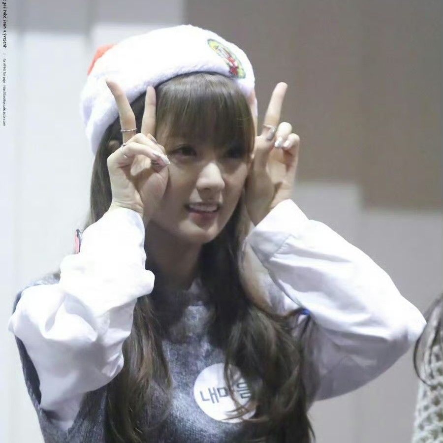 ユン・ボミ (Apink)の最近の活動写真