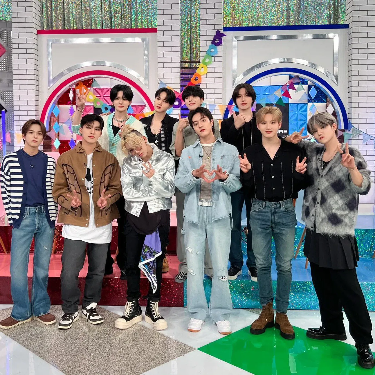 TREASURE의 최신 사진