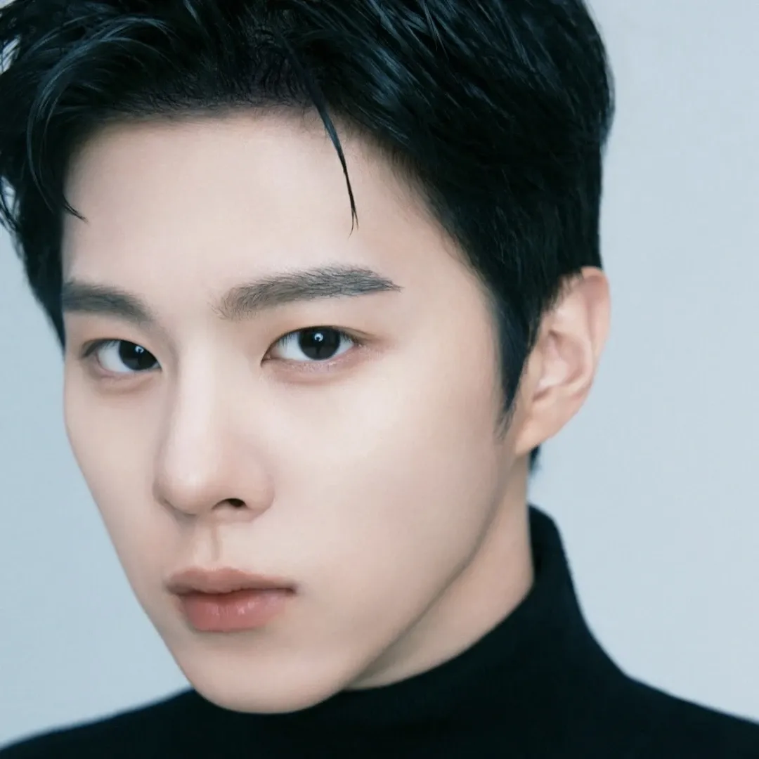 김우석의 비하인드 컷