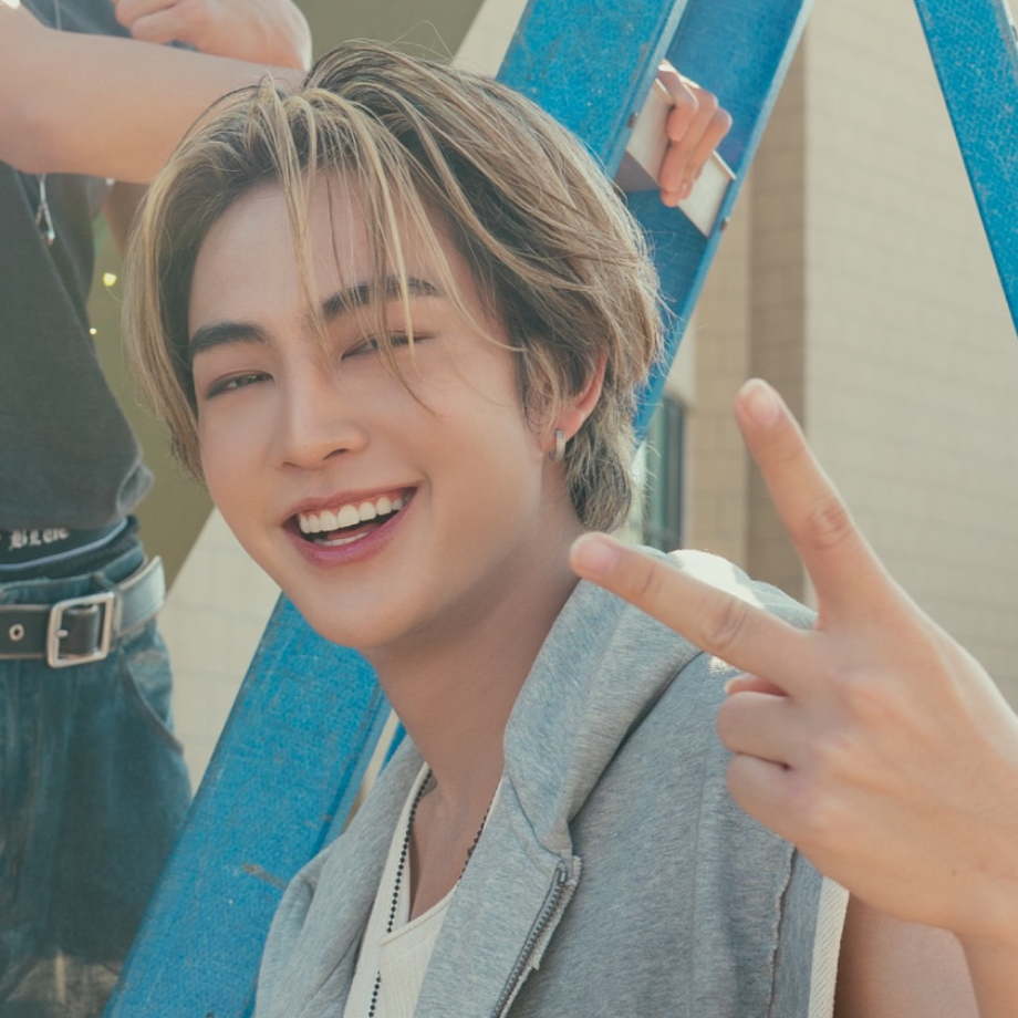 Latest photo of Heart (BUS)