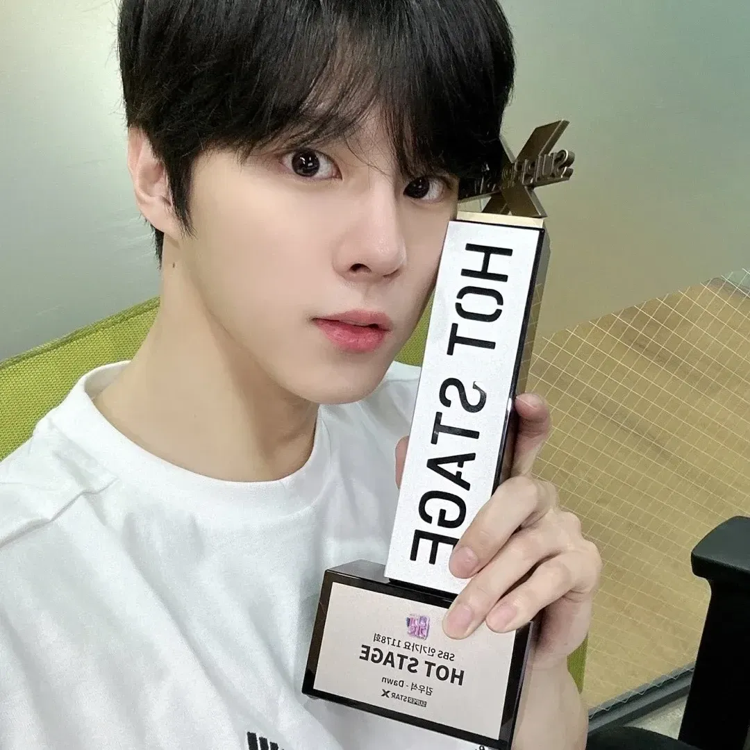 김우석 최근 활동샷