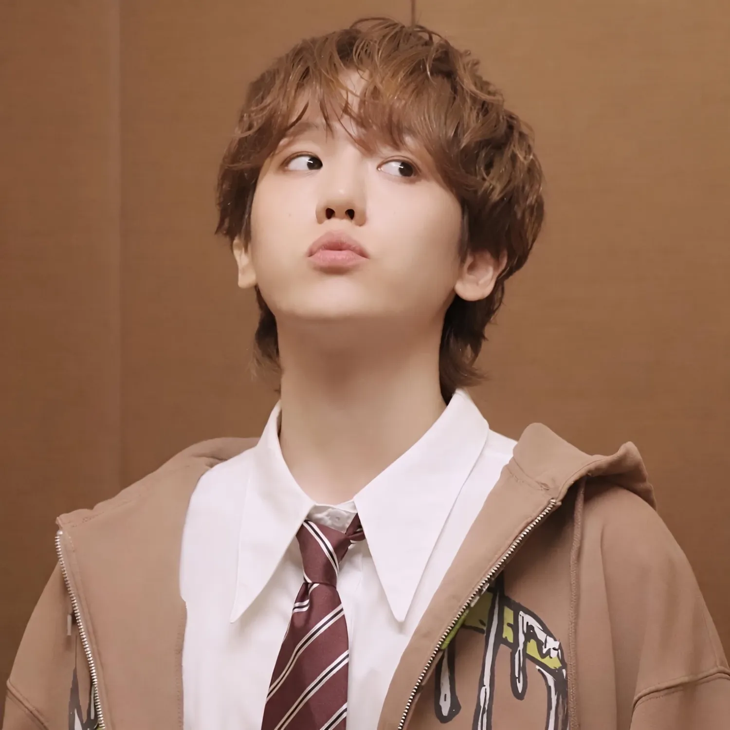 Behind-the-scenes cut of Baekhyun (EXO)