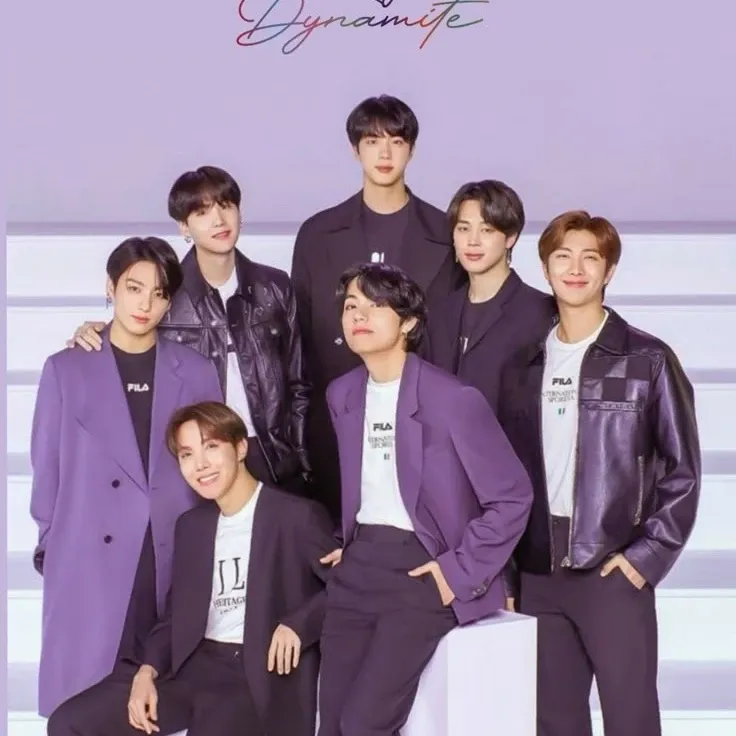 Foto aktivitas terbaru BTS