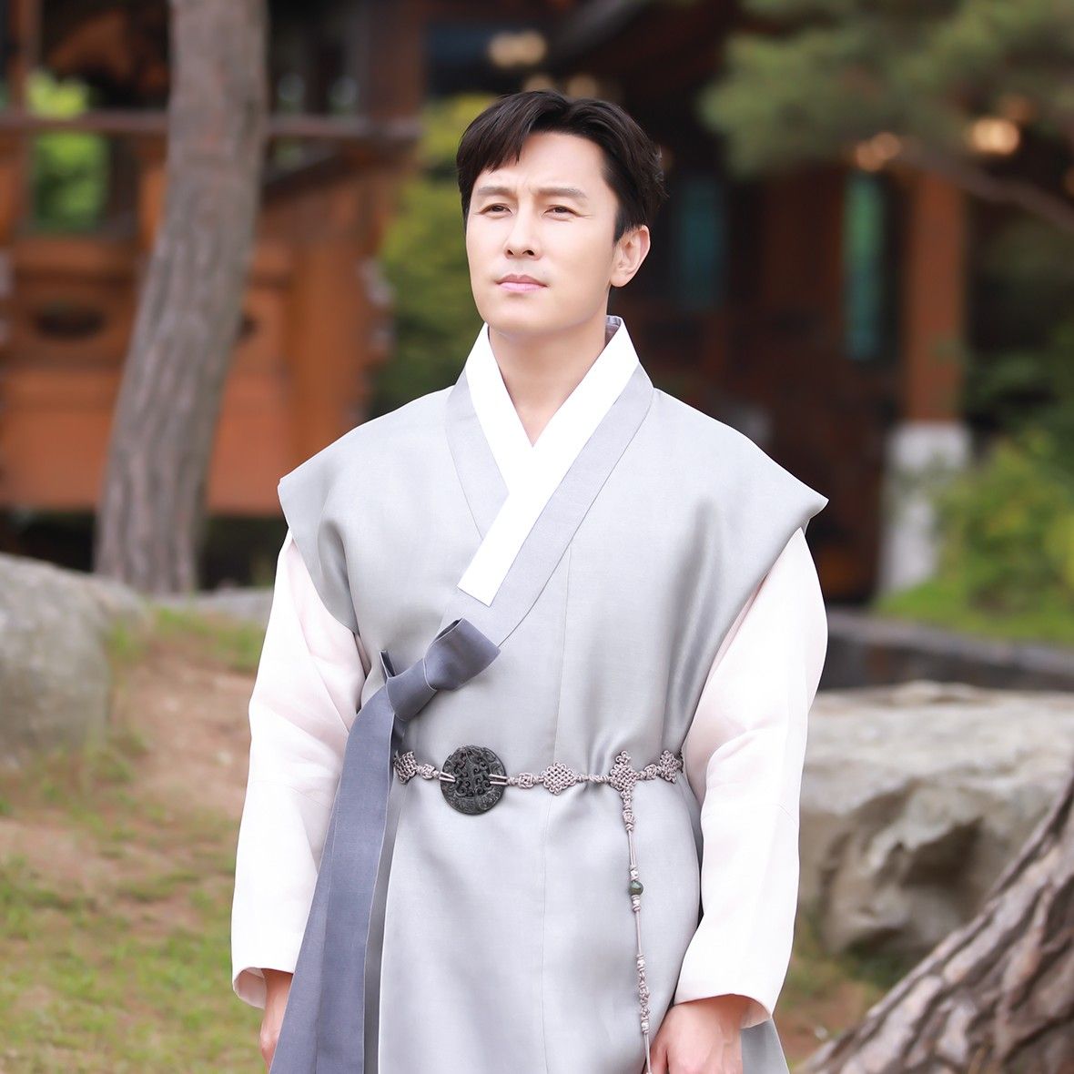 Latest photo of Kim Dongwan (SHINHWA)