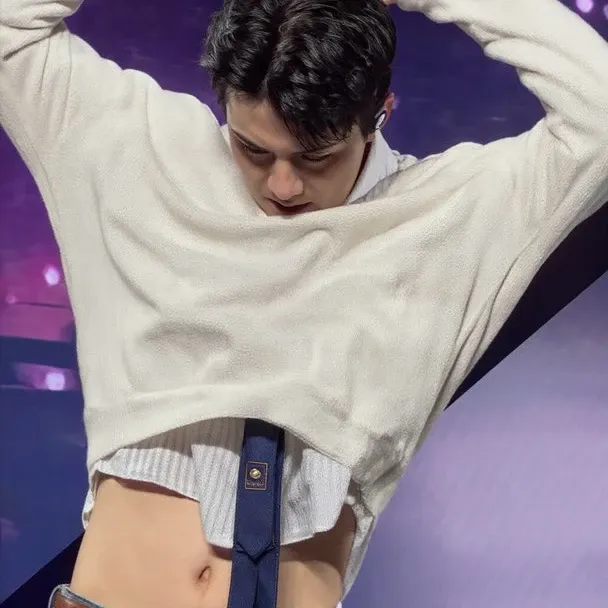 Behind-the-scenes cut of Sehun (EXO)