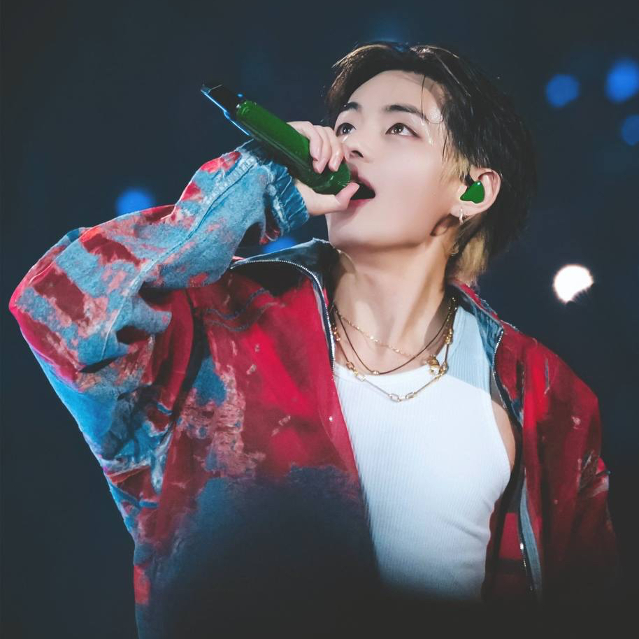 뷔 (방탄소년단)의 비하인드 컷