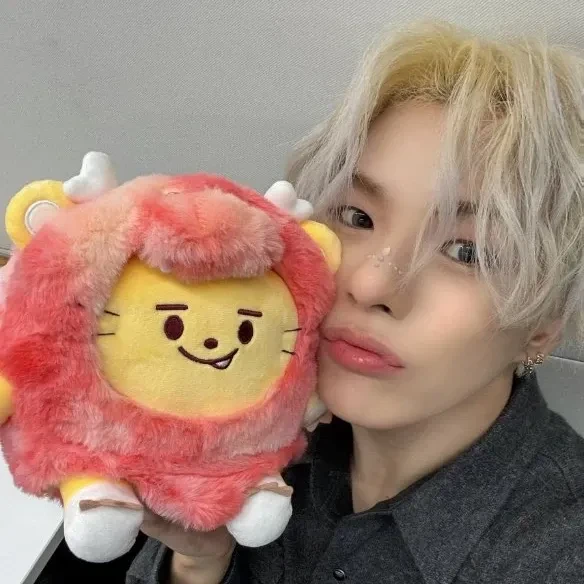 Shining profile picture of Yoon Jaehyuk (TREASURE) on today's Choeaedol