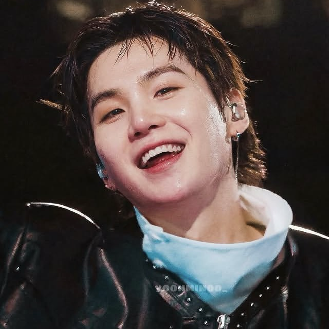 SUGA (防彈少年團)粉絲拍下的瞬間