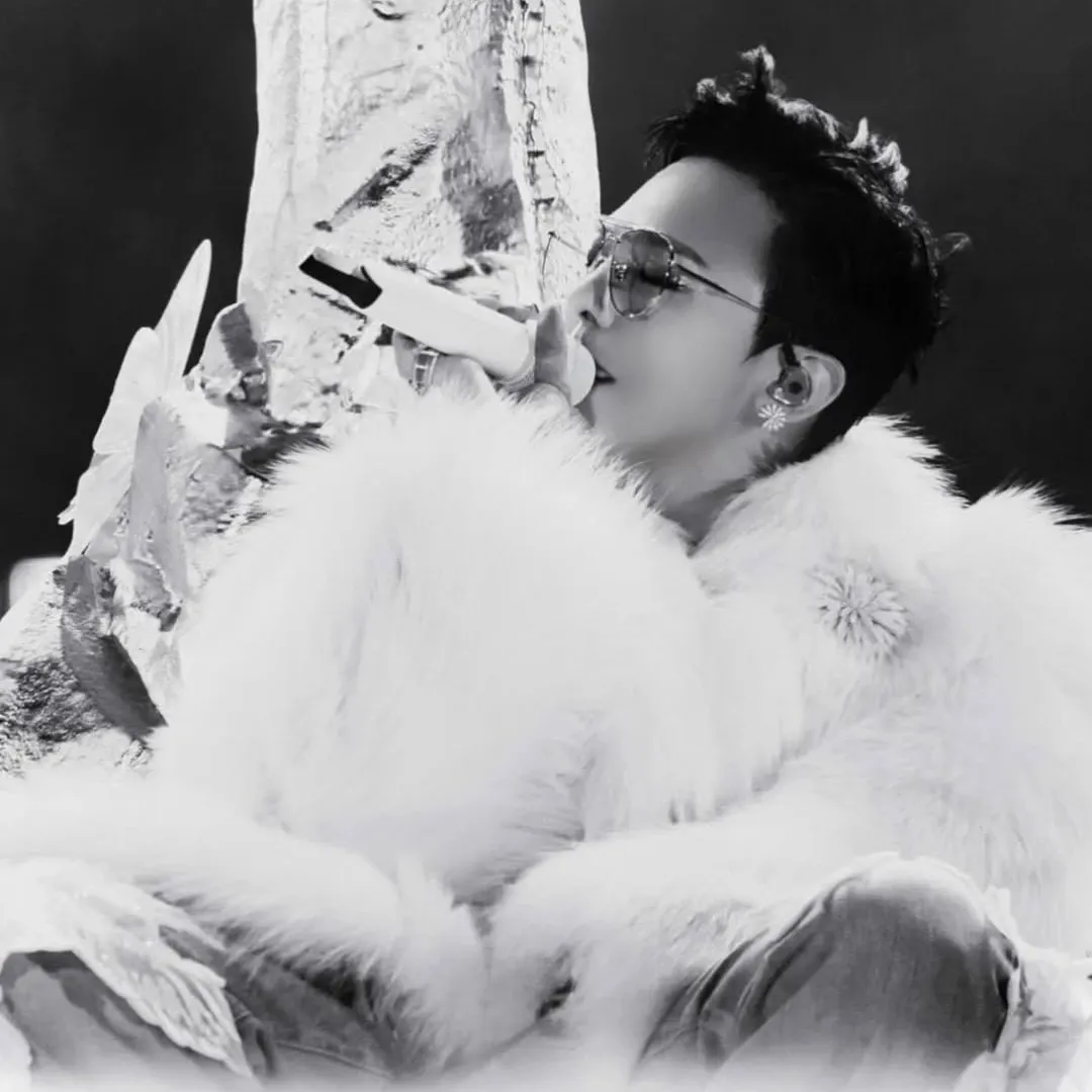 G-DRAGON (빅뱅)의 비하인드 컷
