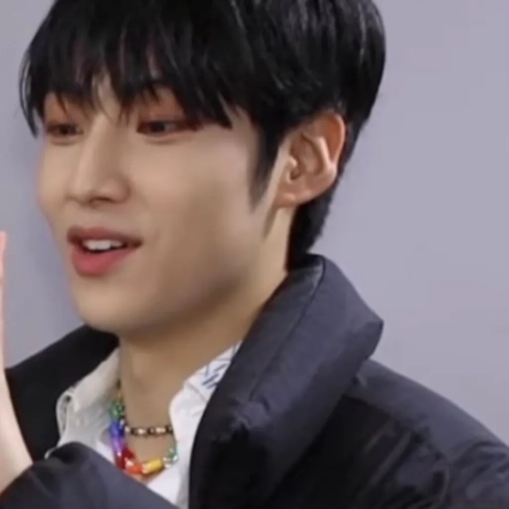 Hot post catching attention from YOUNITE's fandom