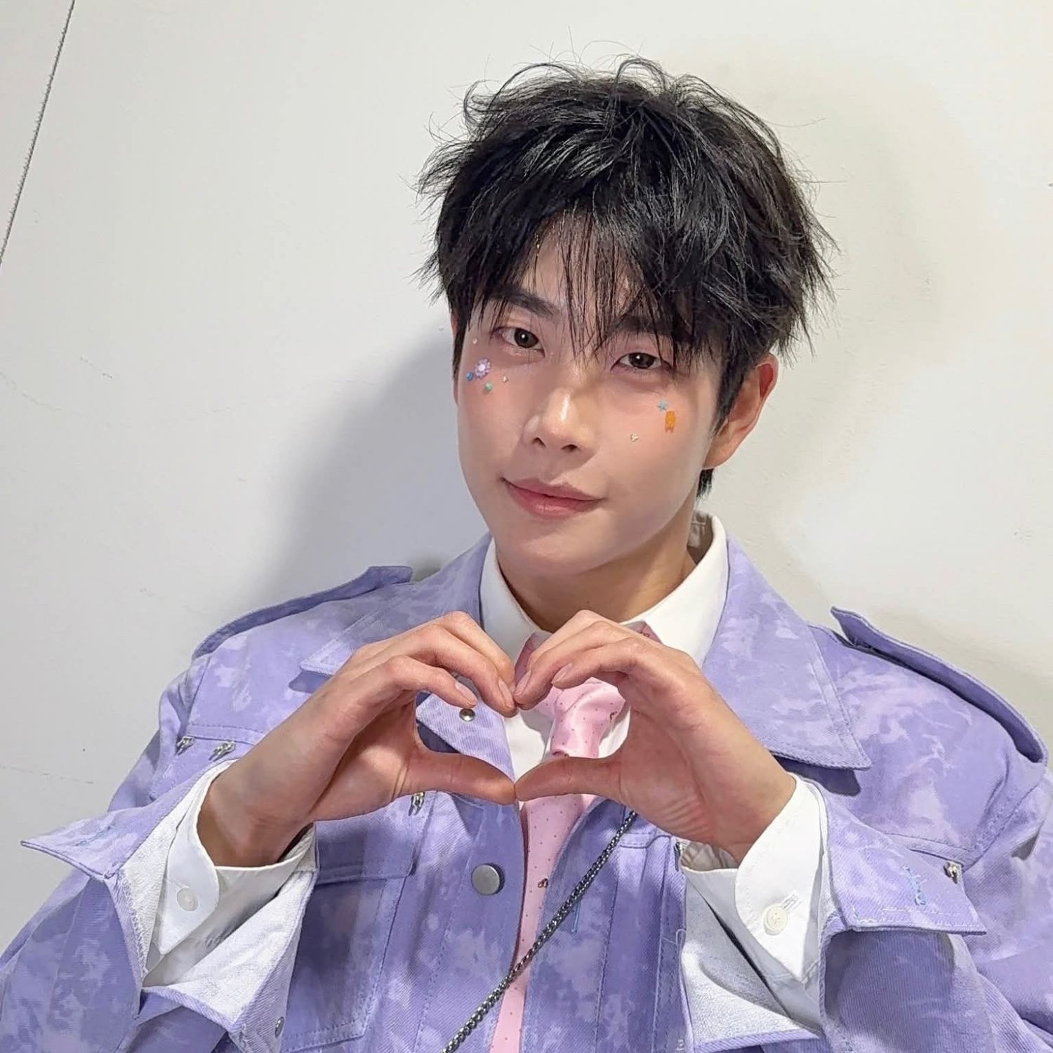 Latest photo of MJ (ASTRO)