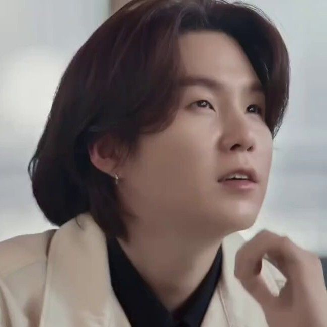 SUGA (BTS)の舞台裏ショット