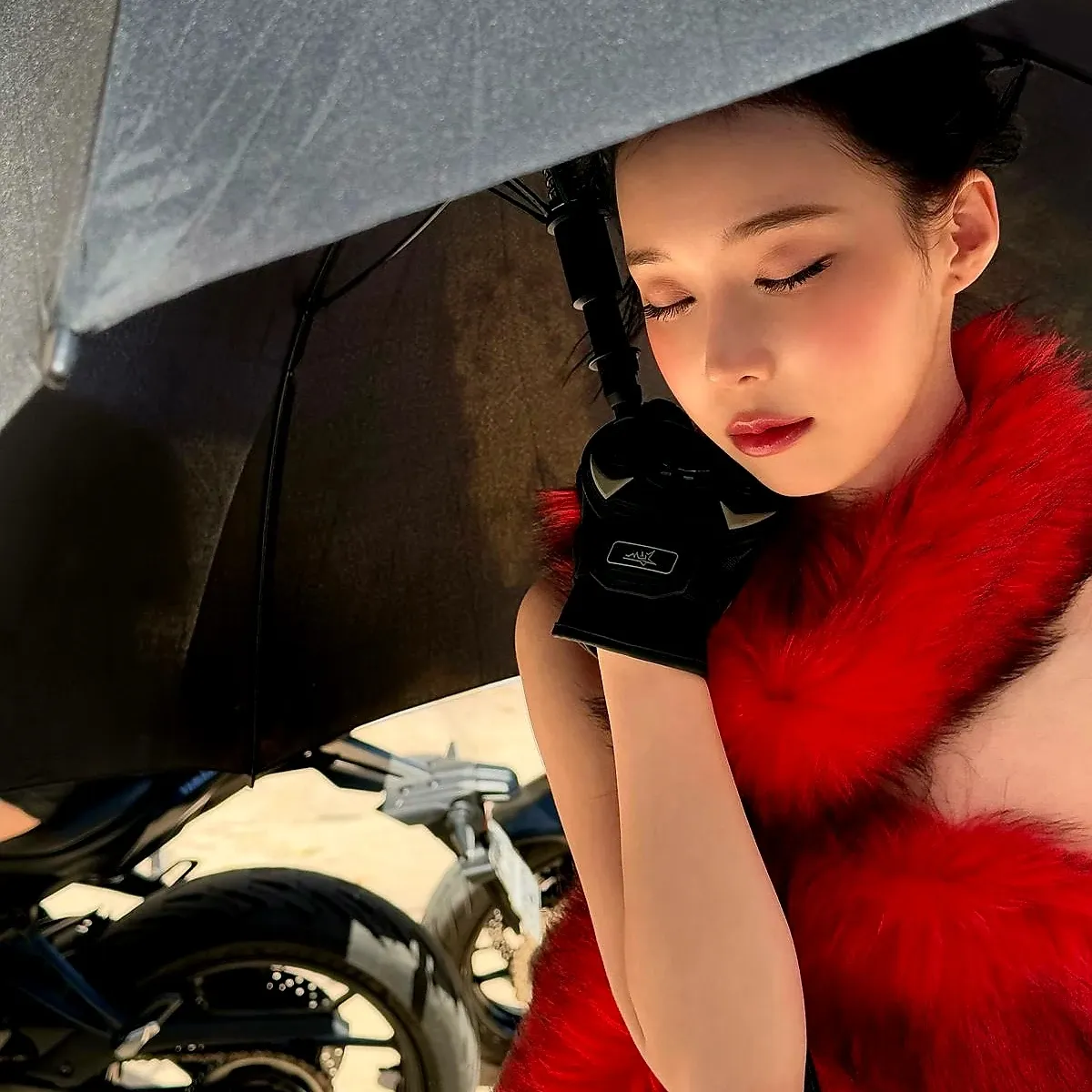 Recent activity shot of Winter (aespa)