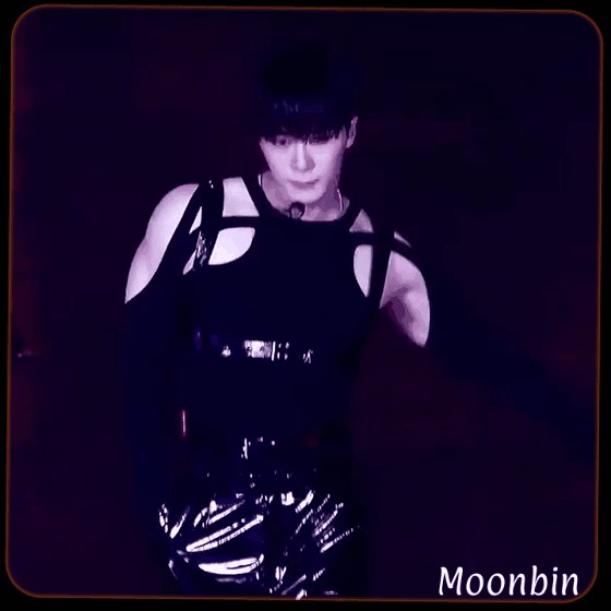Latest photo of Moonbin (ASTRO)
