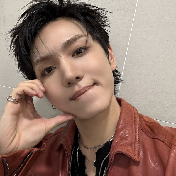 Shining profile picture of Kino (PENTAGON) on today's Choeaedol