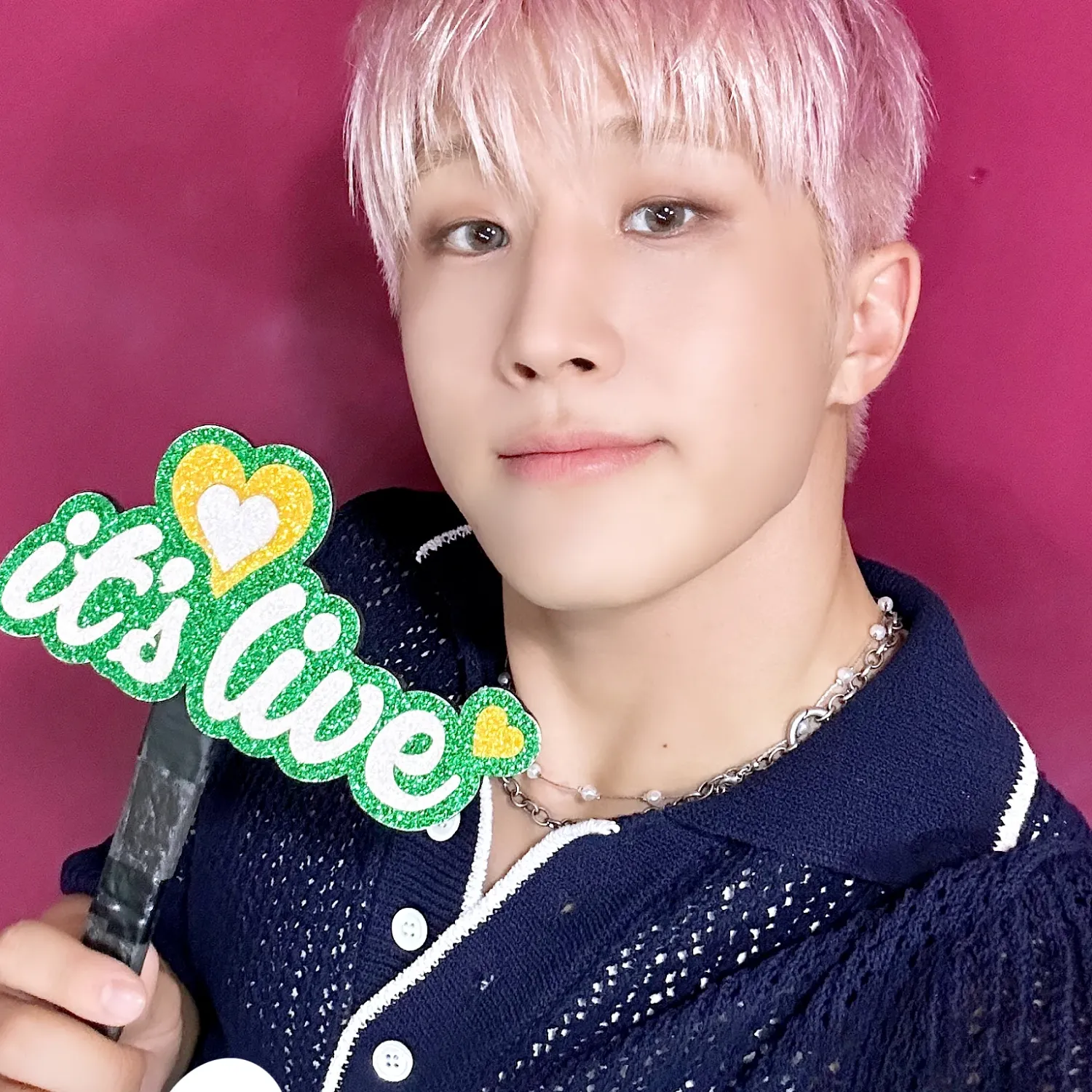 Behind-the-scenes cut of Jinjin (ASTRO)