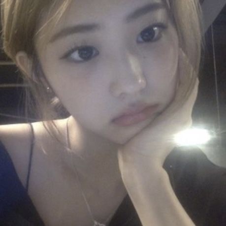 Popular profile picture of JOONIE (ICHILLIN') loved by fans