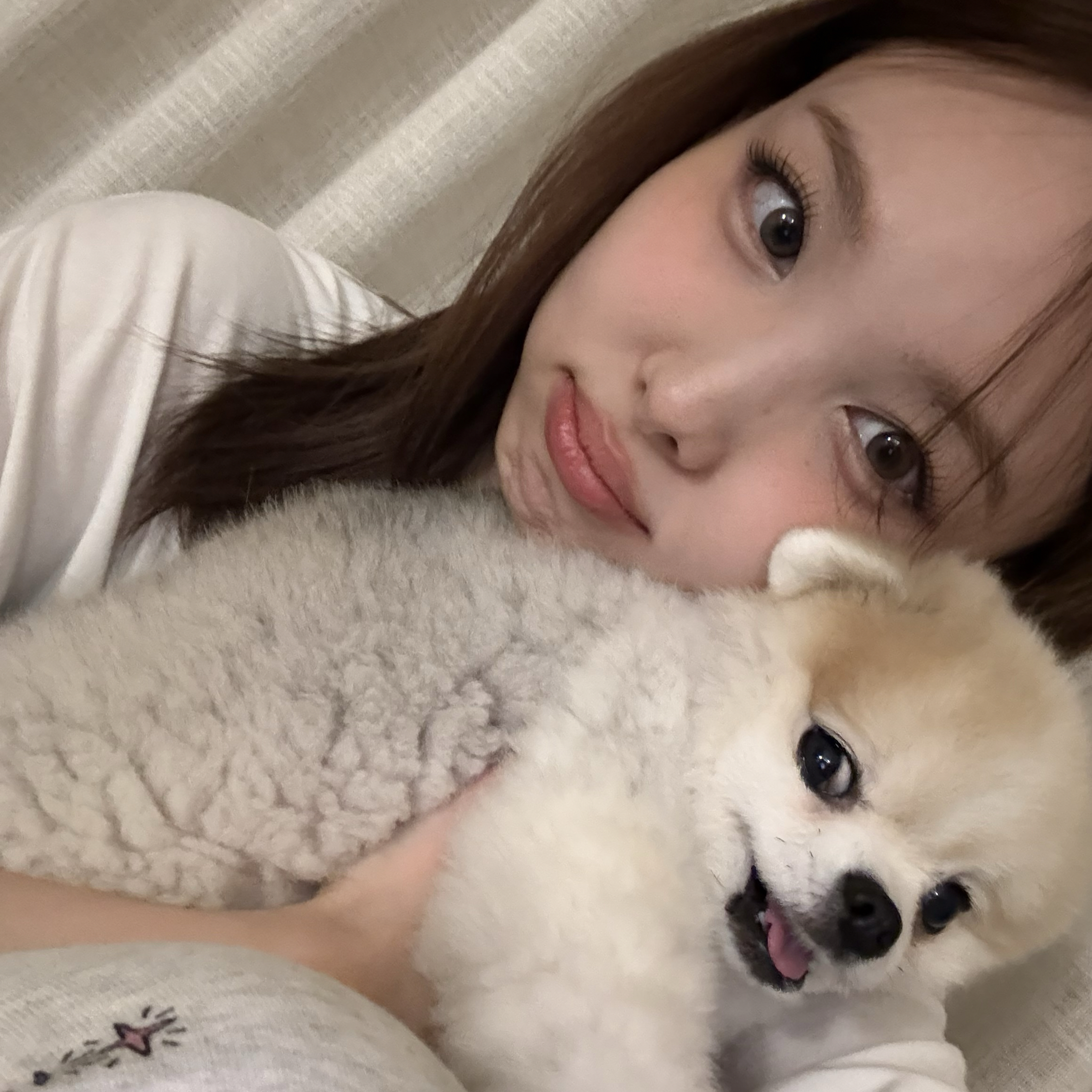 Foto terbaru Nayeon (TWICE)