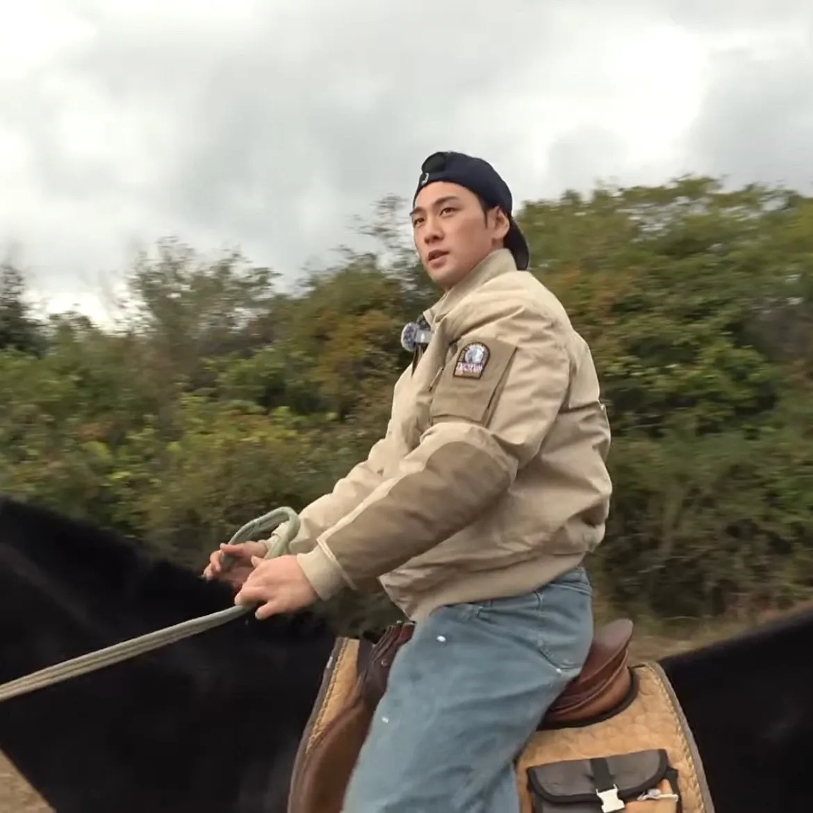 백호의 최신 사진