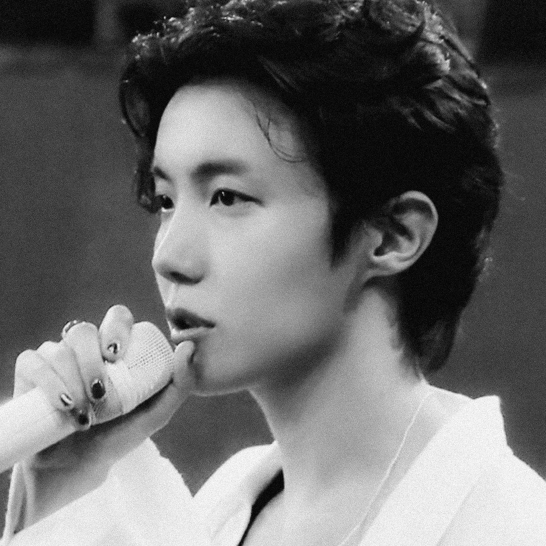 제이홉 (방탄소년단)의 비하인드 컷