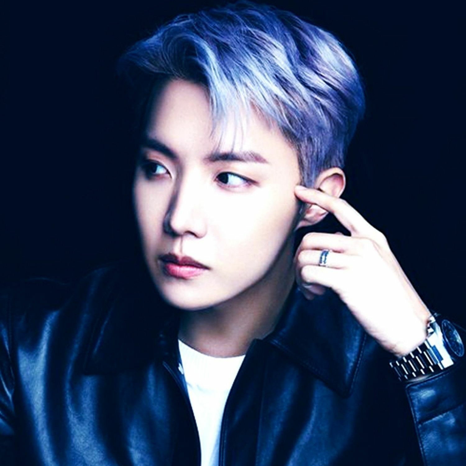 Behind-the-scenes cut of BTS