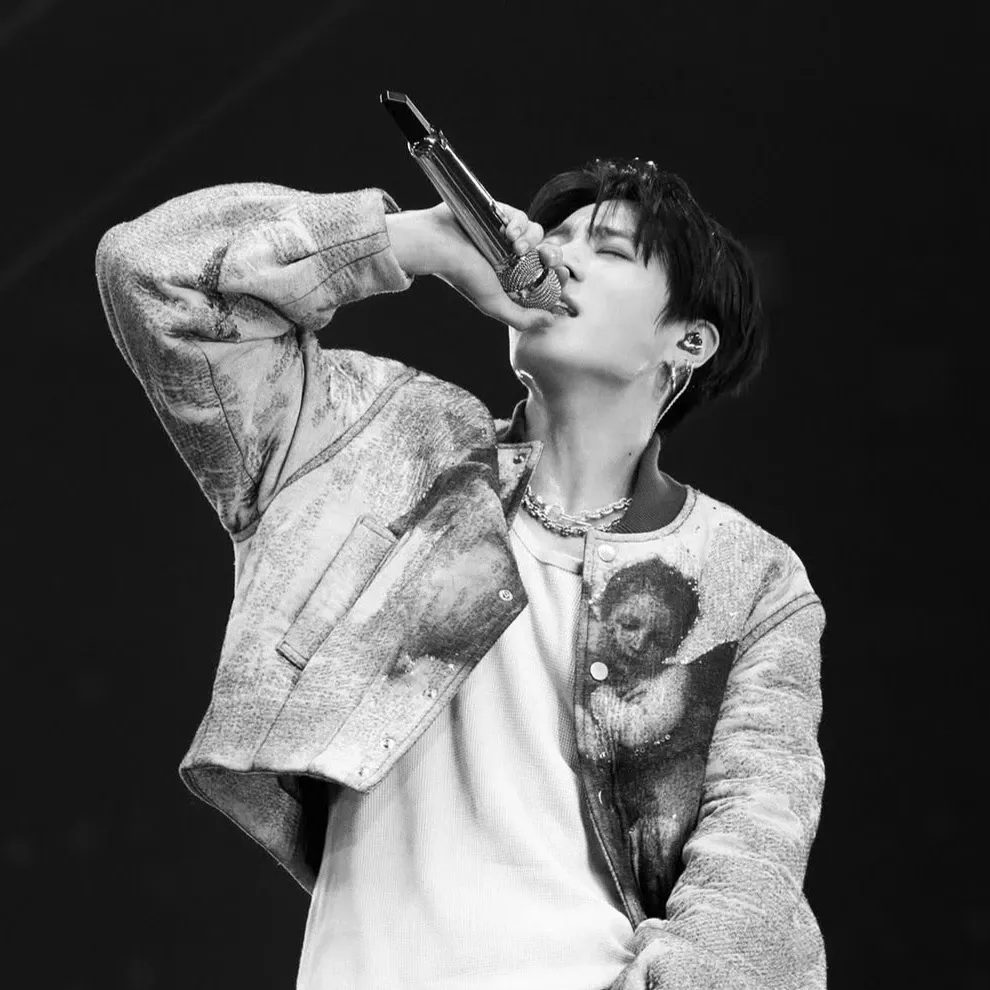 Momen yang diabadikan oleh penggemar Jungkook (BTS)