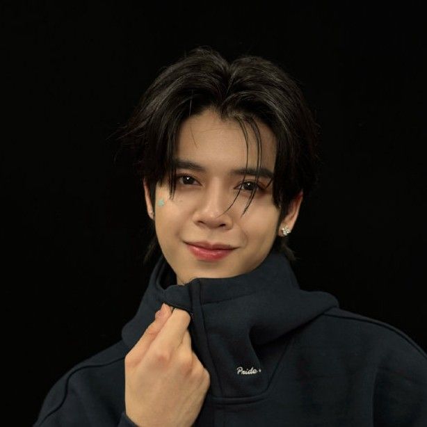 Behind-the-scenes cut of DORN (NexT1DE)