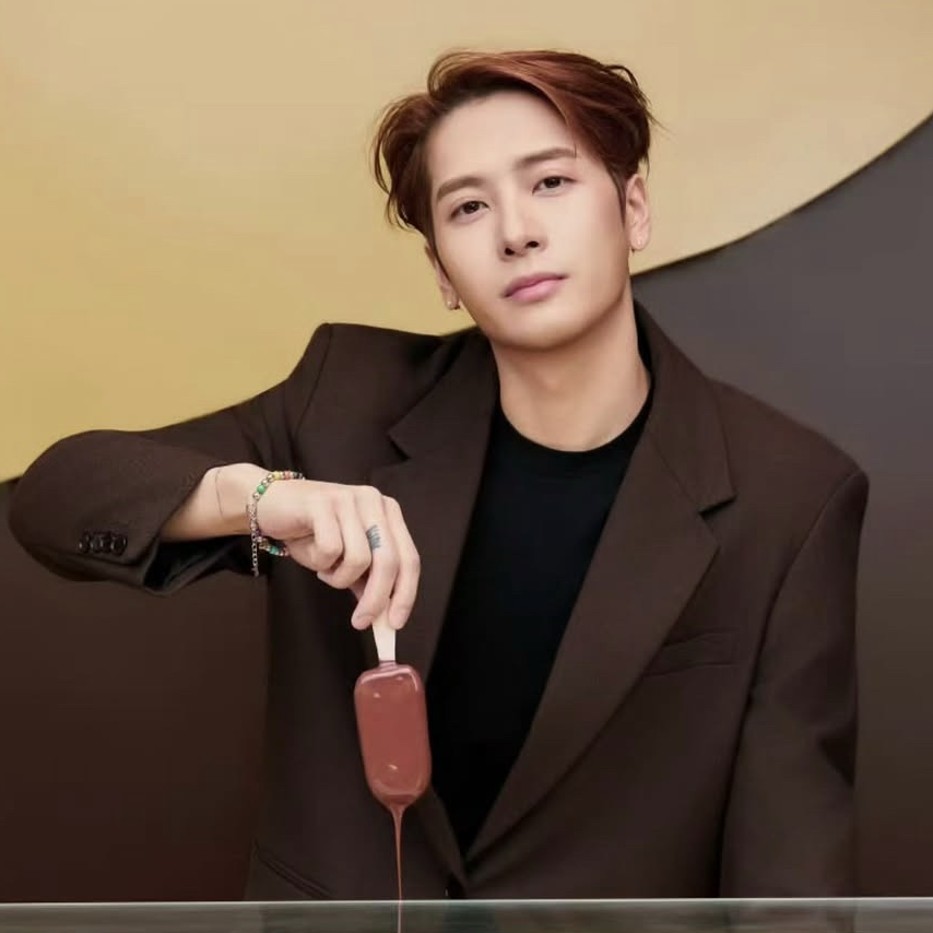 A moment captured by Jackson (GOT7)'s fan