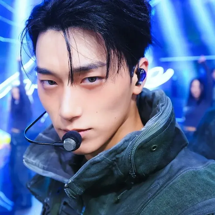 Foto aktivitas terbaru ATEEZ