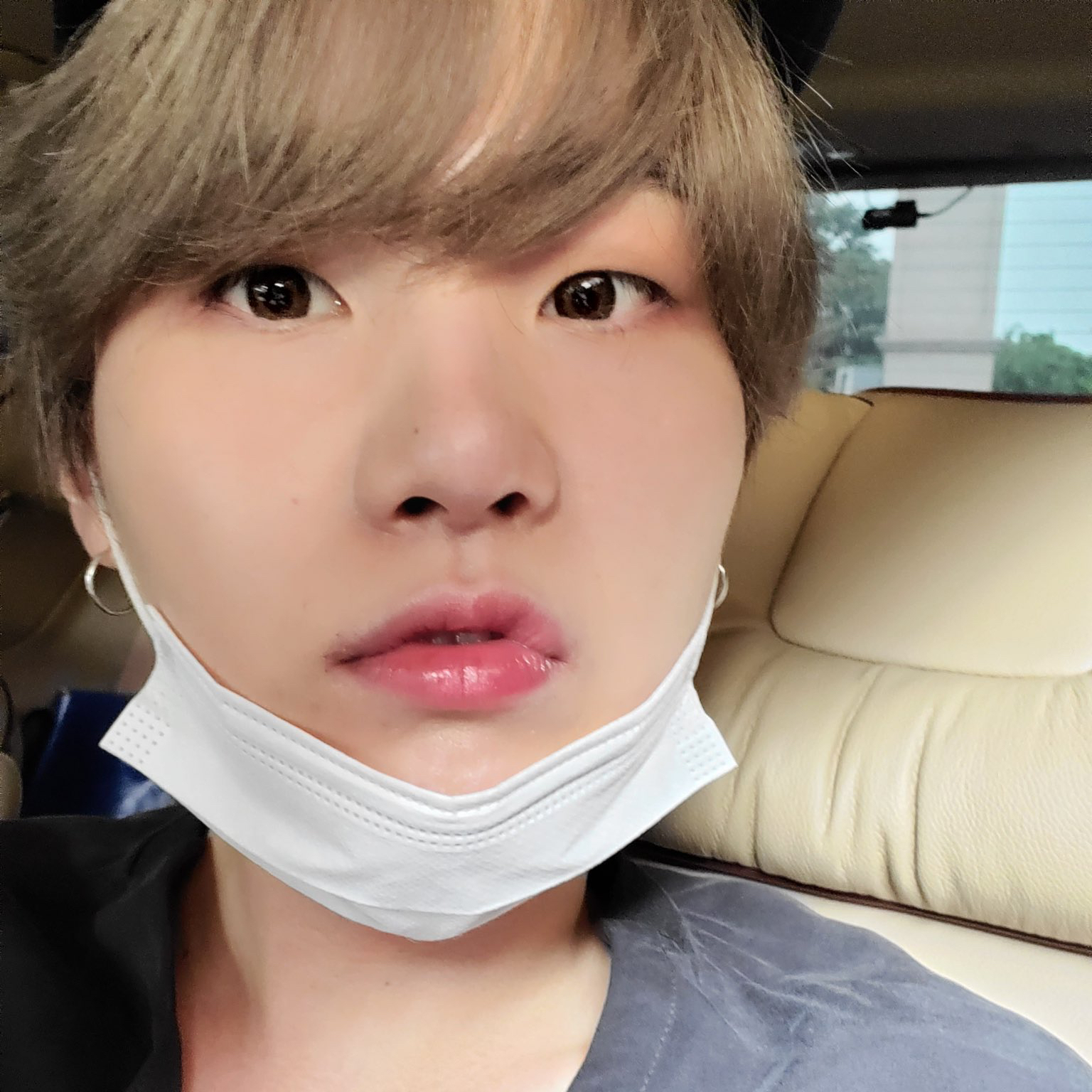 슈가 (방탄소년단)의 최신 사진