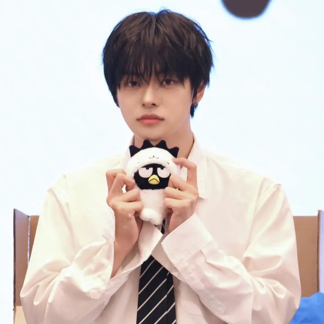 Behind-the-scenes cut of Lee Leo (ALPHA DRIVE ONE)