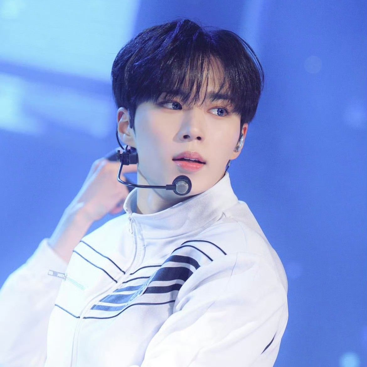 A moment captured by Kim Junseo (ALPHA DRIVE ONE)'s fan