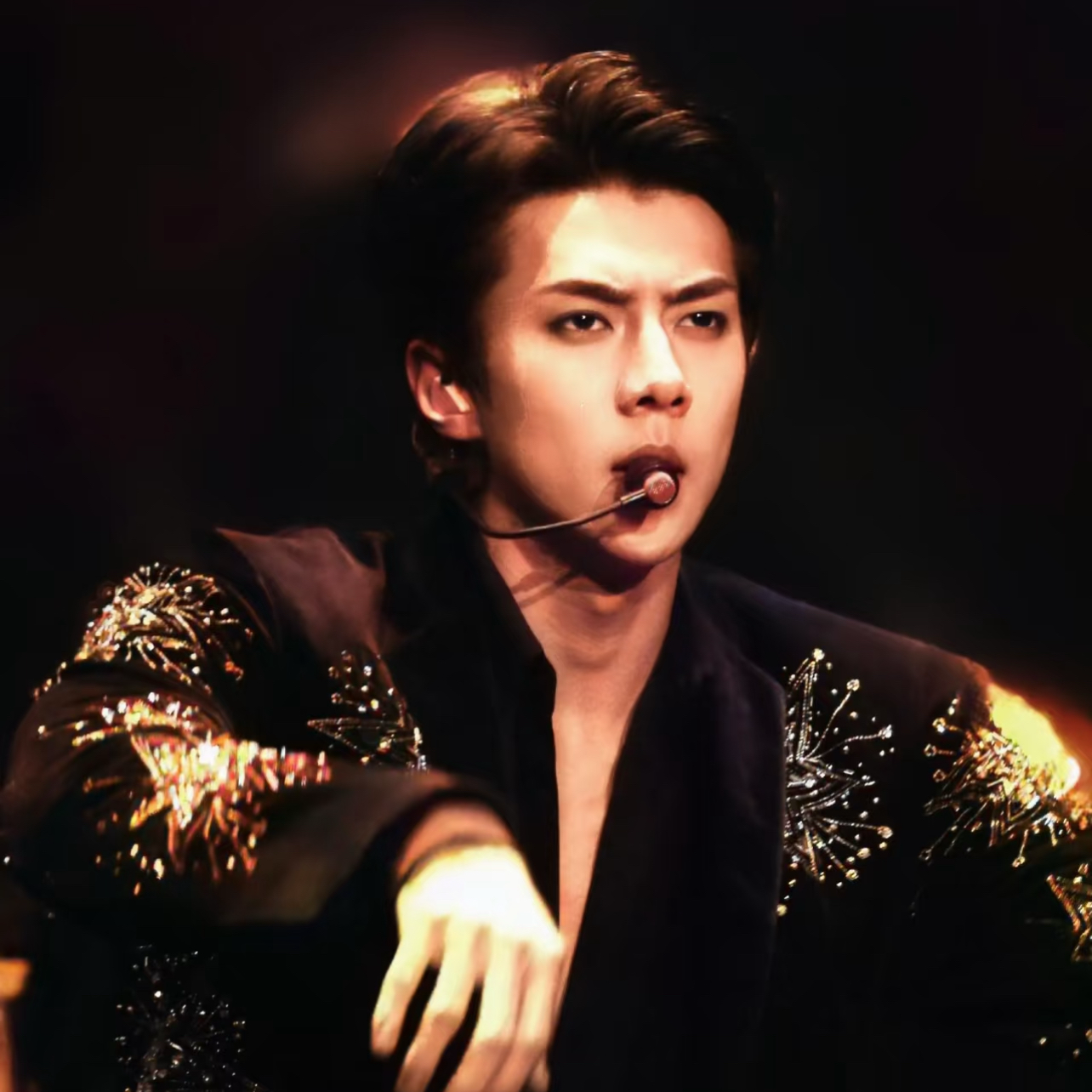 世勳 (EXO)的幕後花絮