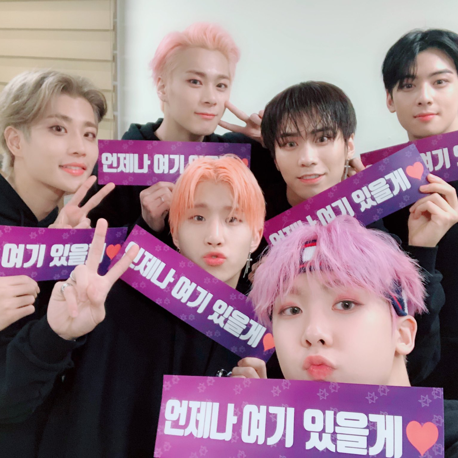 ASTRO的幕後花絮