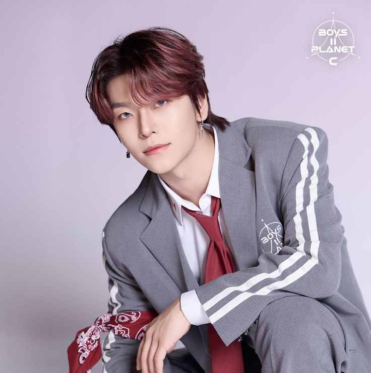 Behind-the-scenes cut of He Xinlong (ALPHA DRIVE ONE)