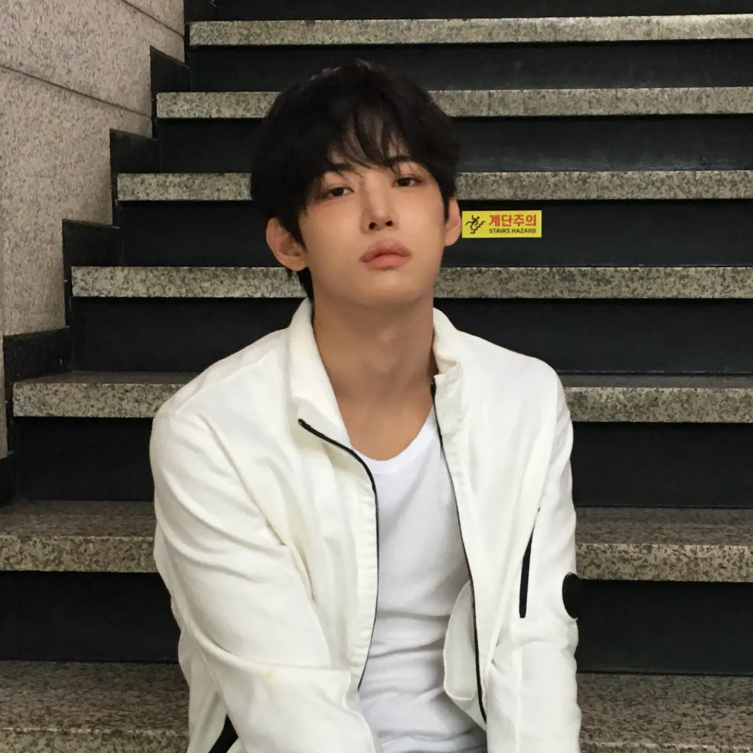 Latest photo of Jang yonghoon (IDID)